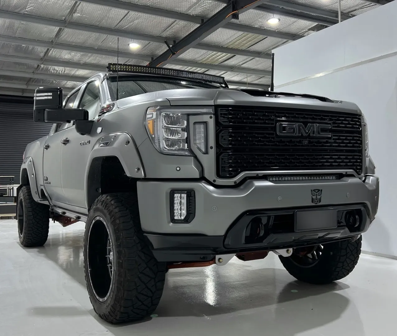 GMC Denali in a fresh colour change wrap