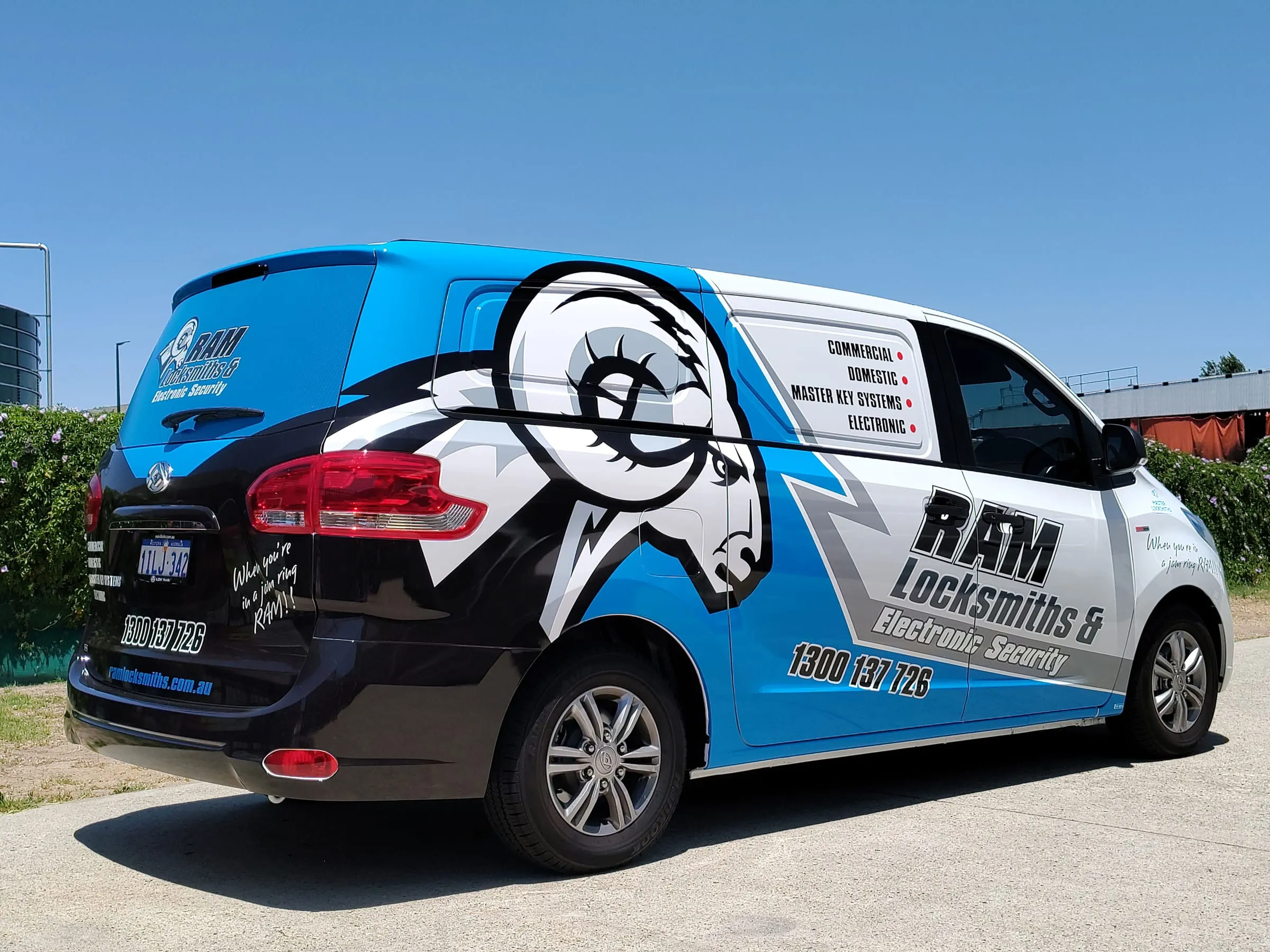 LDV G10 van with partial wrap for a locksmith business